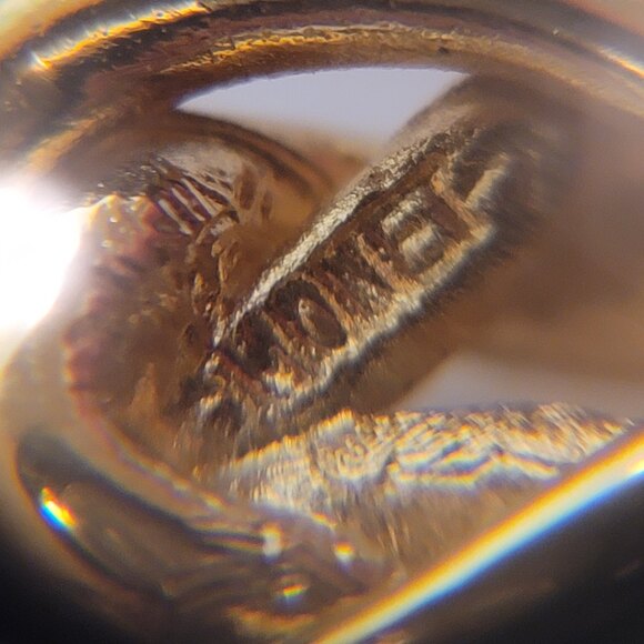 Vintage Monet Gold Tone Stick Pin – Classic Art Deco Heart Design Lapel Pin - Picture 4 of 4